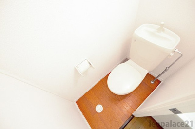 【トイレ】 | レオパレスメゾネット徳力 | 設備・使用は号室により異なる為、現況を優先いたします。