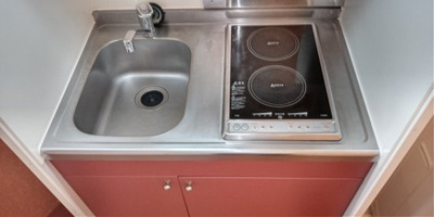 【キッチン】 | レオパレスくろばる | コンパクトなキッチンで掃除もラクラク