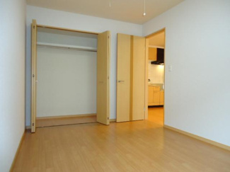 【内装】 | サンプレス比叡 | 室内