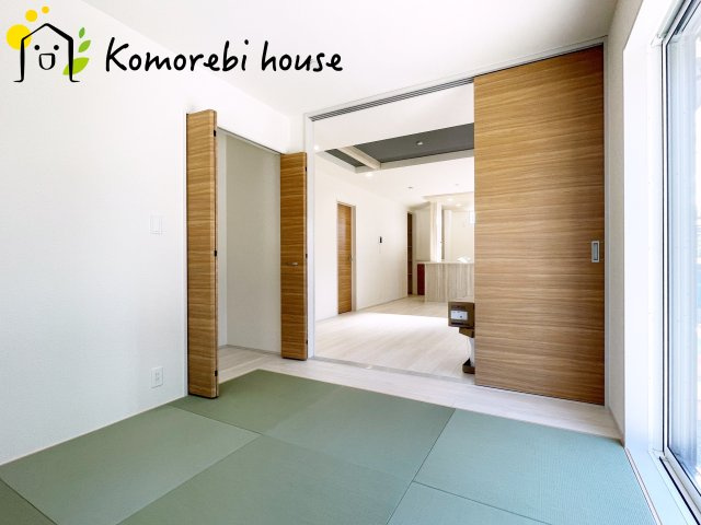 上尾市泉台2丁目　2期　新築一戸建て　01の和室|来客時にも便利な和室付き