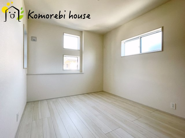 上尾市泉台2丁目　2期　新築一戸建て　01の洋室|広々とした洋室です