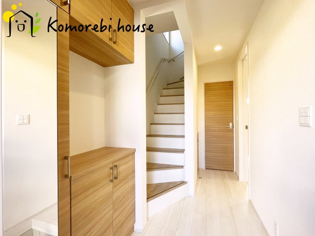 上尾市泉台2丁目　2期　新築一戸建て　01の玄関|シンプルで使いやすい玄関です