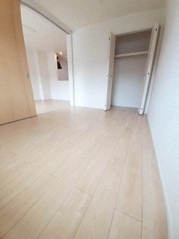 ストロベリー　フィールズＢの収納