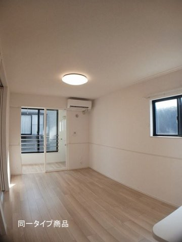 コリーネの居間・リビング