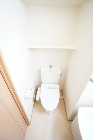 【トイレ】 | 登戸N・Tステージ | ※同物件・同タイプの写真です。