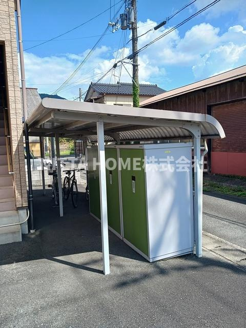 ナレッジ倉谷のその他共用部分|外部物置付きです(^^♪