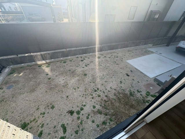 四郷町下古屋戸建の庭