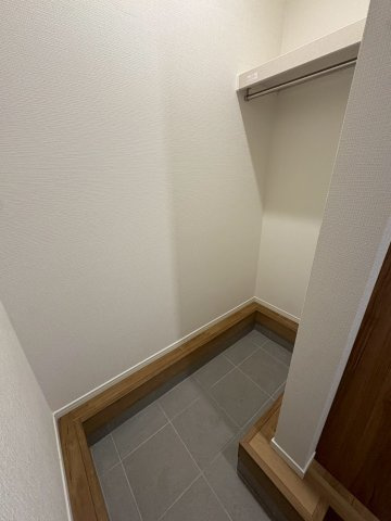 四郷町下古屋戸建の収納