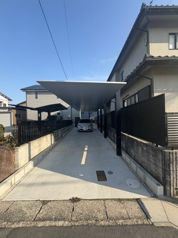 四郷町下古屋戸建の駐車場
