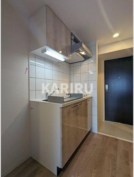 エスリード新大阪ザ・プレミアEASTのキッチン