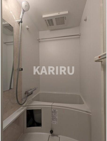 エスリード新大阪ザ・プレミアEASTの浴室