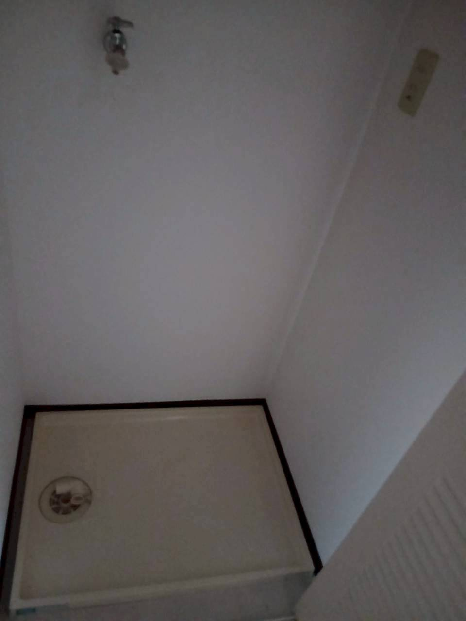 グランコート熊谷弐番館の設備|洗濯機置場