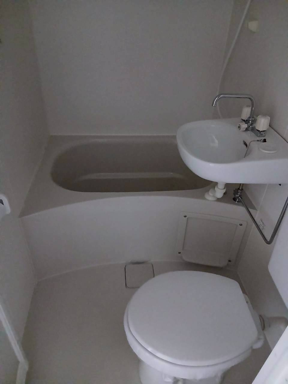 グランコート熊谷弐番館の浴室|コンパクトで使いやすいお風呂です