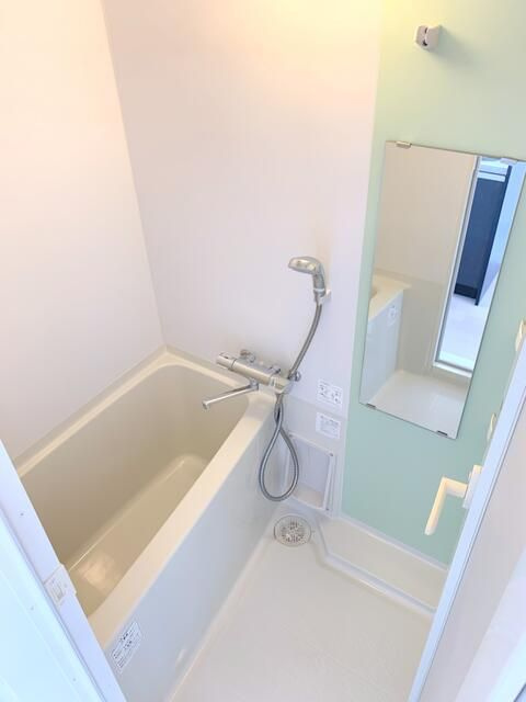 ラフィーネひばりヶ丘の浴室