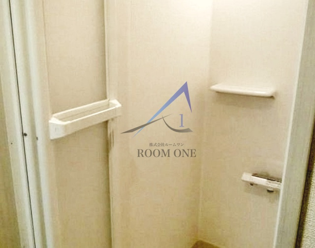 ソルナクレイシア吉祥寺本町の浴室|シャワールームです。