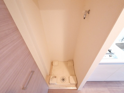 【設備】 | プレサンス玉造駅前ルージュ | 洗濯機置き場です