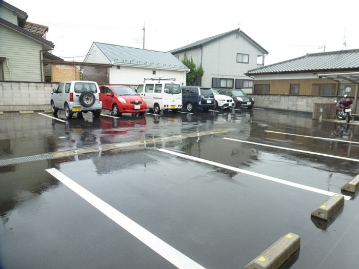 Excel’Ｄの駐車場