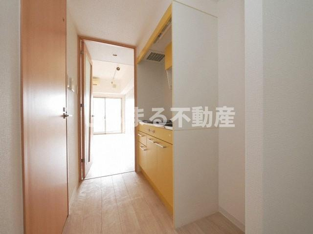 セレニテ日本橋ESTのキッチン