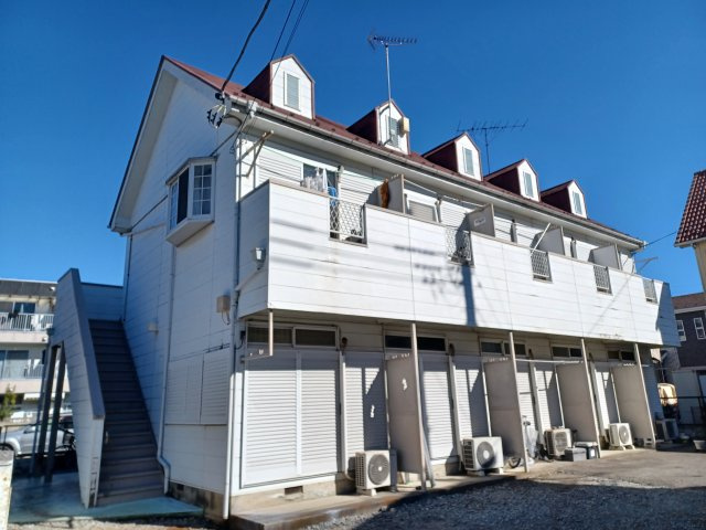 アルページュの外観