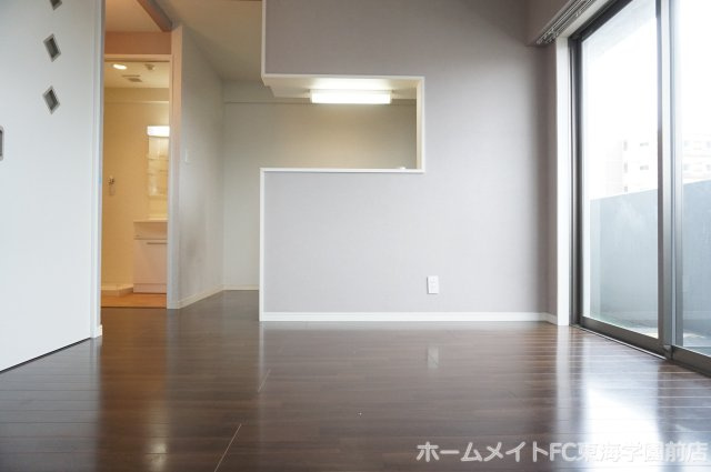 熊本市中央区水前寺４丁目の賃貸マンションの居間・リビング