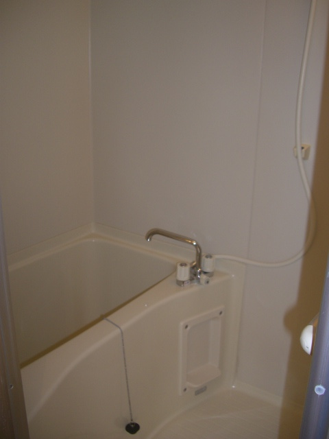 プチモコハウスの浴室|お風呂で日々の疲れを落としましょう