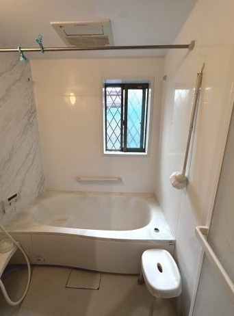 宇治市小倉町蓮池の浴室