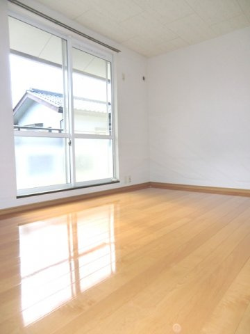 スイング日吉C棟の洋室|明るい洋室です