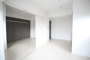 【居間・リビング】 | ドルチェドミール | 明るい洋室！