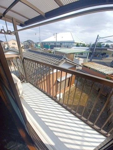 松葉町遠山様アパートのバルコニー|陽当たり良好なバルコニーです