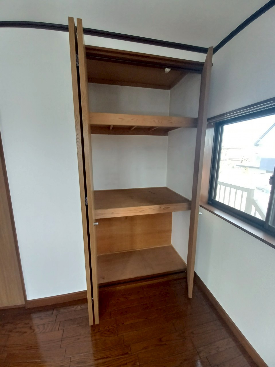 松葉町遠山様アパートの収納|収納豊富です