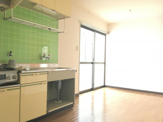 グランシャリオ東松山の居間・リビング|ダイニングキッチンです