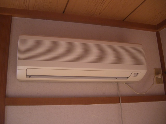 グランシャリオ東松山の設備|エアコン