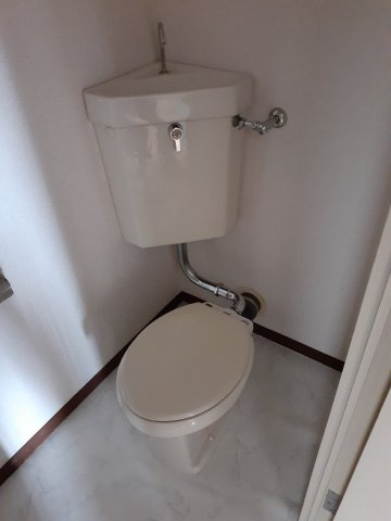 東松山マンションのトイレ|清潔感のあるトイレです