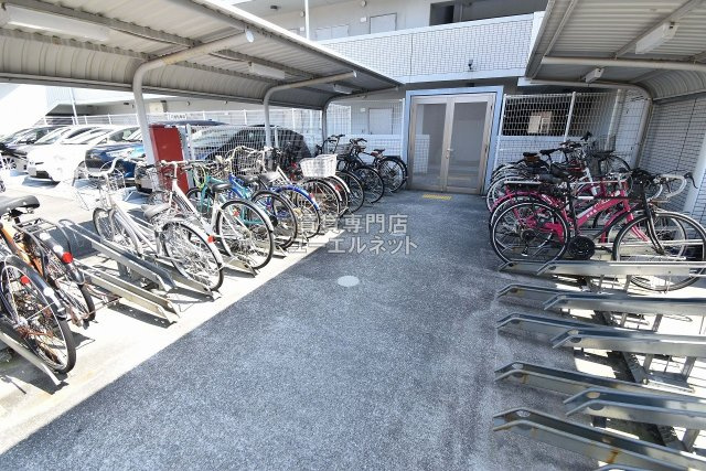 【その他共用部分】 | BLOOM LIFE TSUKAGUCHI | 駐輪スペース