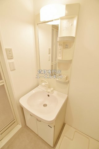 【洗面所】 | BLOOM LIFE TSUKAGUCHI | シャワー付洗面台