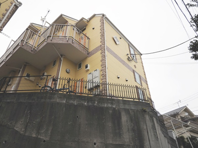 【外観】 | ユナイト山手ポール・メトラン | 木造２階建てのアパート