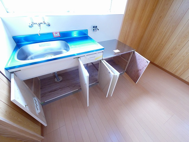 吉田借家のキッチン|キッチンでお料理をお楽しみください