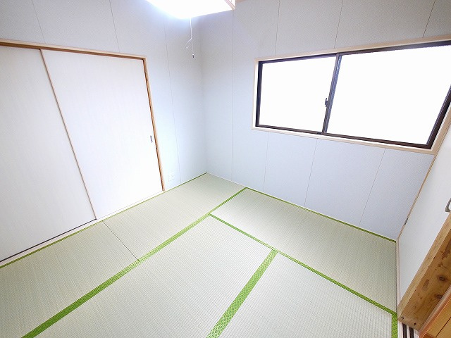 吉田借家の和室|落ち着いた雰囲気の和室付きです