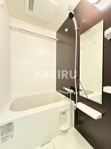 Alivis福島海老江の浴室