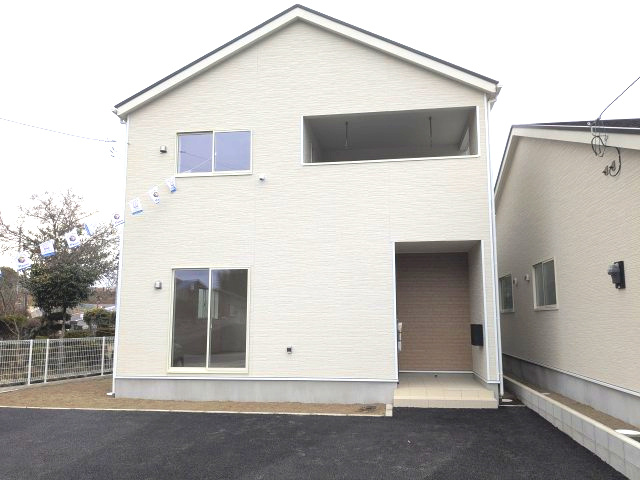 CRADLE GARDEN下里見町の外観