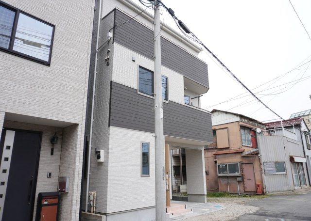 越谷市大成町7丁目 新築分譲住宅の外観