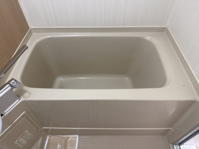 メゾン嵐山の浴室
