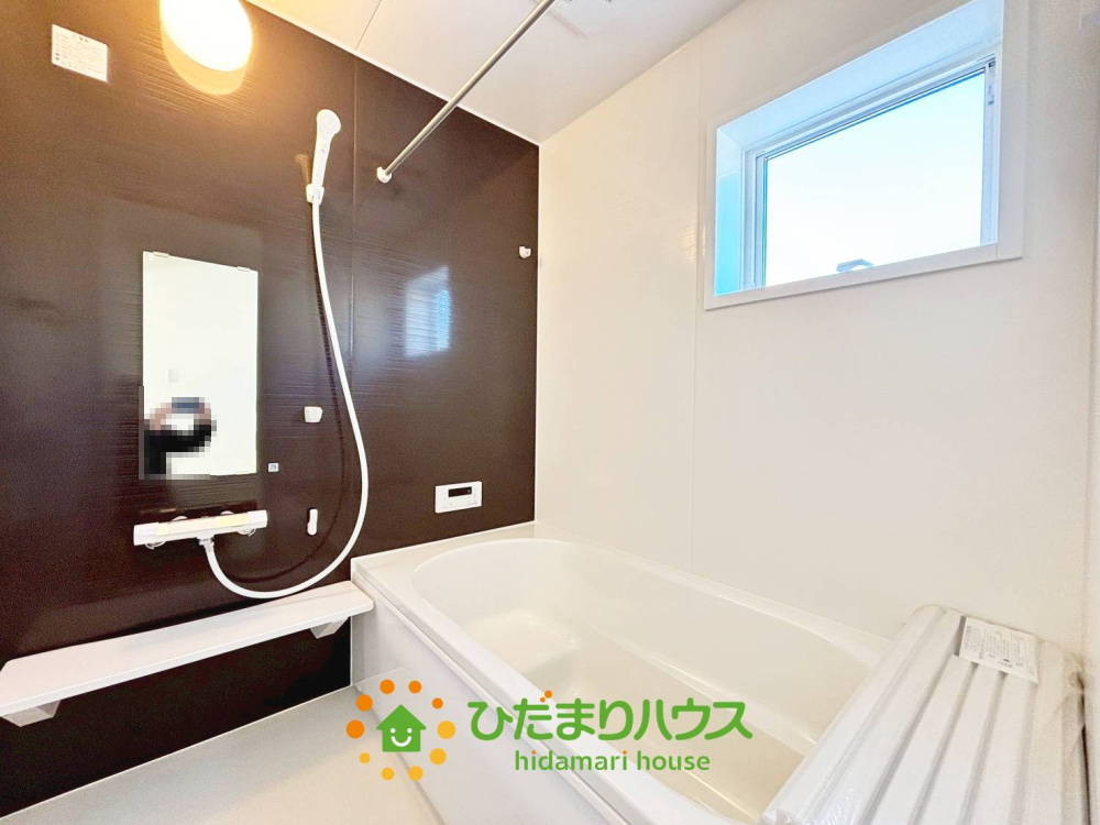 古河諸川第13　新築一戸建て　01　リーブルガーデンの浴室