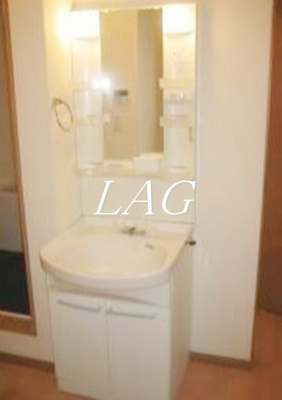 【洗面所】 | リヴェール市川Ｃ棟 | 独立洗面台です。