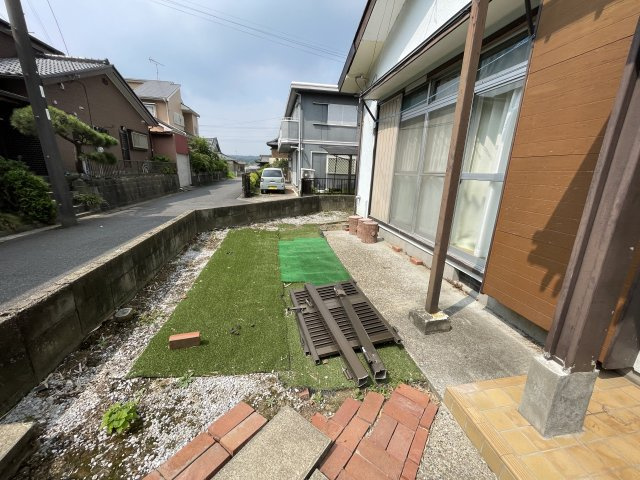 金谷郷Ｋ邸貸家の庭