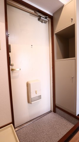 ヴィーナスブリッジ壱番館の玄関