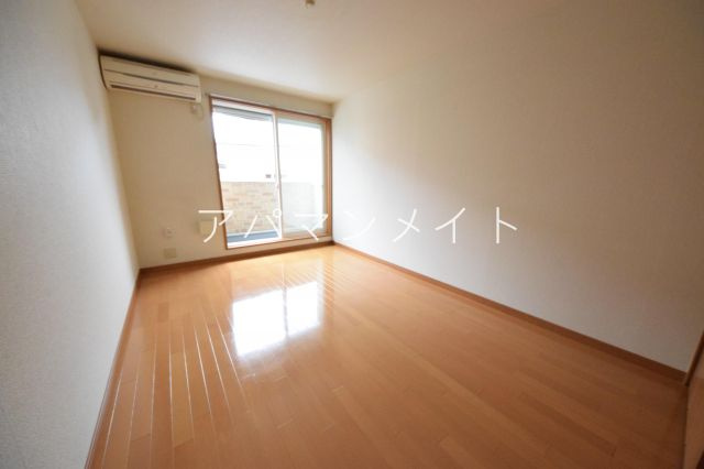 【居間・リビング】 | 戸塚周辺ならアパマンメイトへＬｅｔｓ Ｇｏ ！