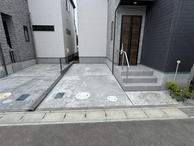 市川市宮久保４丁目新築戸建【宮久保小学校：9分】の駐車場|H号棟駐車スペース