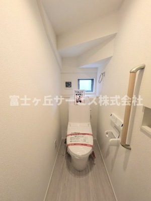 【トイレ】 | 浜松市中央区雄踏町山崎 新築一戸建て | １Fのトイレです