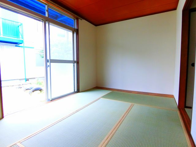 ブルースカイハイツB棟の和室